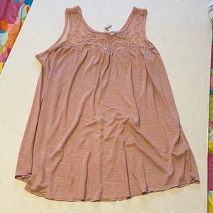 Maurices Tank NWT size 0